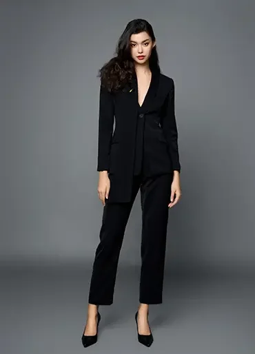 UccelloBluRESIZE-Look10