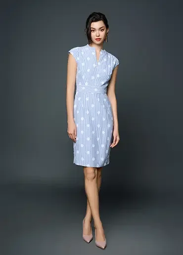 UccelloBluRESIZE-Look17